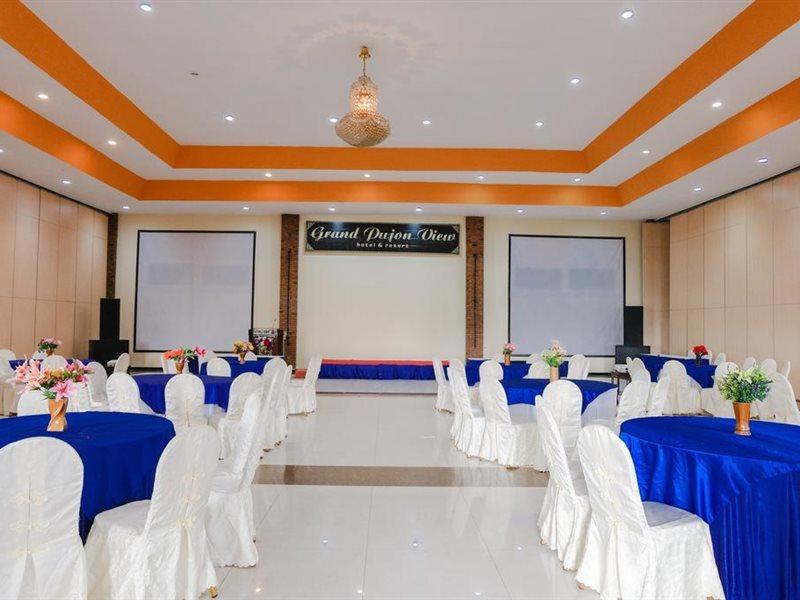 Capital O 892 Grand Pujon View Hotel And Resort Batu  Kültér fotó