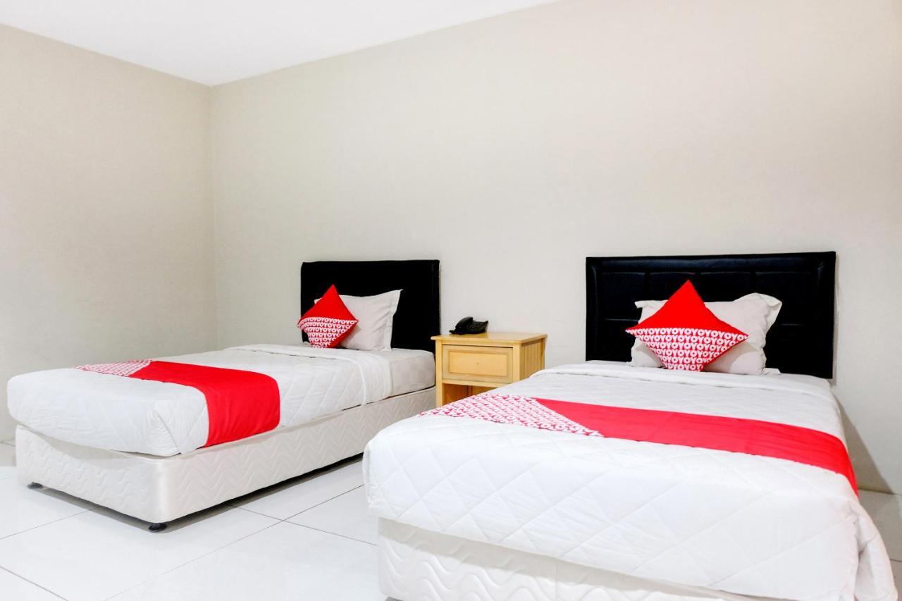 Capital O 892 Grand Pujon View Hotel And Resort Batu  Kültér fotó