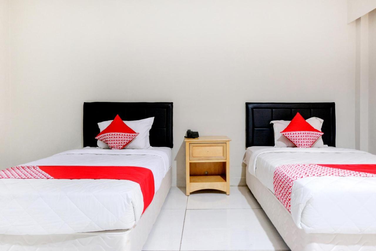 Capital O 892 Grand Pujon View Hotel And Resort Batu  Kültér fotó