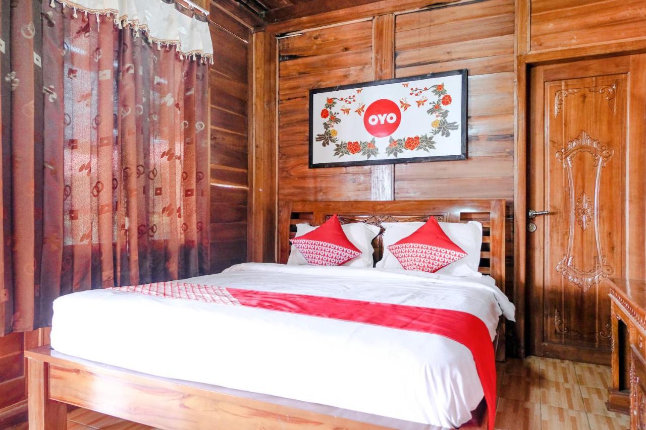 Capital O 892 Grand Pujon View Hotel And Resort Batu  Kültér fotó